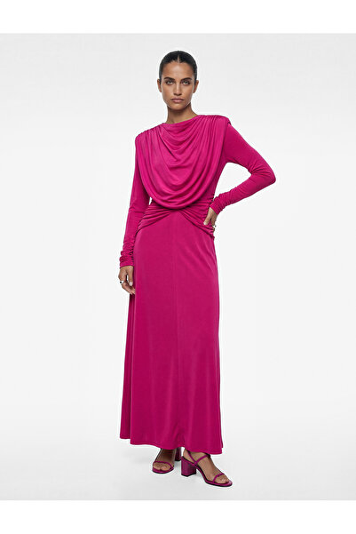 Koton Στενή εφαρμογή, ντραπέ, αμάνικο, με γιακά Degaje, γυαλιστερό μακρύ βραδ...