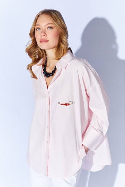 CGA Γυναικείο πουκάμισο από ποπλίνα σε στυλ πούδρα, κοντό μπροστά και μακρύ π...