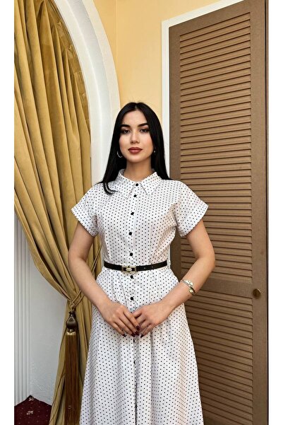 Moda Palmiss Γυναικείο λευκό πουά φόρεμα με ζώνη, μήκους μίντι, με κουμπιά κα...