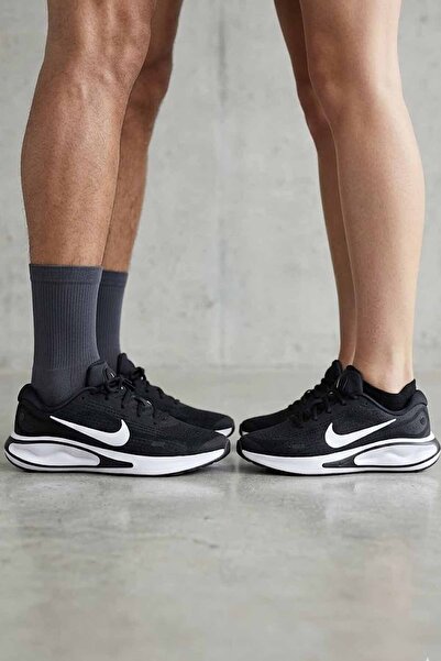 Nike Αθλητικά παπούτσια Journey Run Μαύρα/Λευκά - Παπούτσια για καθημερινή χρ...