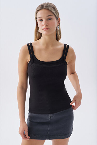 Mudo Low Shoulder Open Neck Tank Top