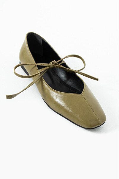 BeBeQ Store Γυναικεία παπούτσια Lang Yeşil