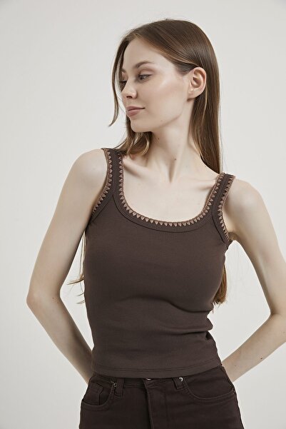 Arma Life ARMALIFE 1640 ΓΥΝΑΙΚΕΙΟ ΚΟΡΜΙΤΣΙΝΟ ΜΕ ΛΕΠΤΟΜΕΡΕΣ ΡΑΠΤΙΚΕΣ ΛΕΠΤΟΜΕΡΕΙΕΣ