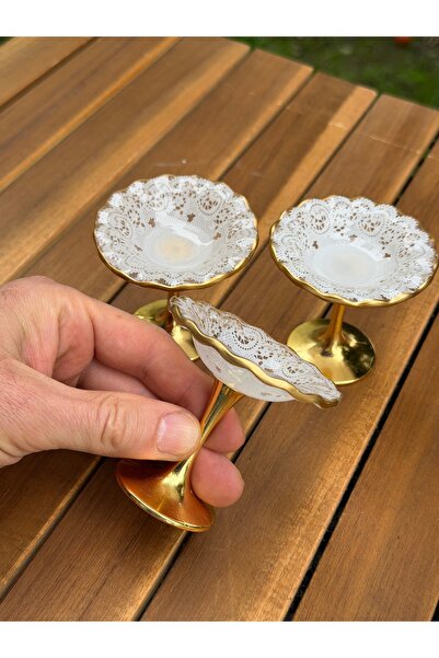 Hediye Köşkü 3-Piece Glass Turkish Delight Bowl with Metal Legs..