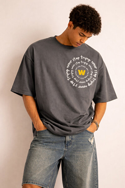 Tarz Cool Ανδρικό μπλουζάκι Oversize με στάμπα Never Stop Trying, χαλαρή εφαρ...