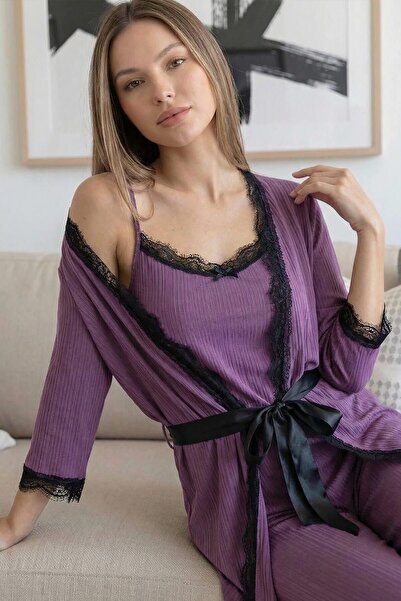 Pijamaevi Σετ πιτζάμες Pegasus με λιλά σχέδια και ρόμπα