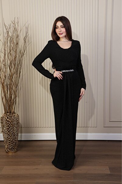 ٌRominz fashion فستان "نواعم" أسود كريستال بمناسبة ملكة وزواجات - خامة مطاطية راقية - متوفر بمستودعات المملكة.