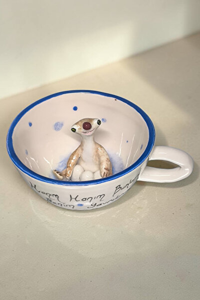 Sonmez Art Buz Devri Sid Figürlü El Yapımı Seramik Kupa