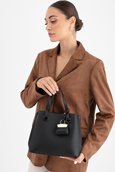 Monte Lui Matthew Cox Women's Shoulder Bag Black Byn2409