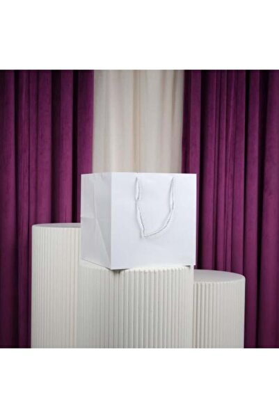 Gifts World حقائب بيضاء مربعة أنيقة