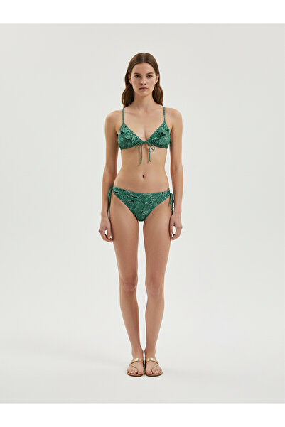 Xint Kadın Yeşil Formunu Koruyan Slim Fit Bikini Üstü