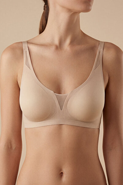 C&City Σουτιέν χωρίς μπανέλες, χωρίς ραφές, με επένδυση κοπής με λέιζερ CC428...