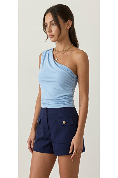 By Caspita Fashion Γυναικεία μπλούζα Lenithra με έναν ώμο και σούρες στο πλάι...