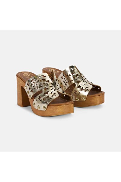 Desa Γυναικείες δερμάτινες παντόφλες με τακούνι, πλατινένιες διάτρητες πλατφό...