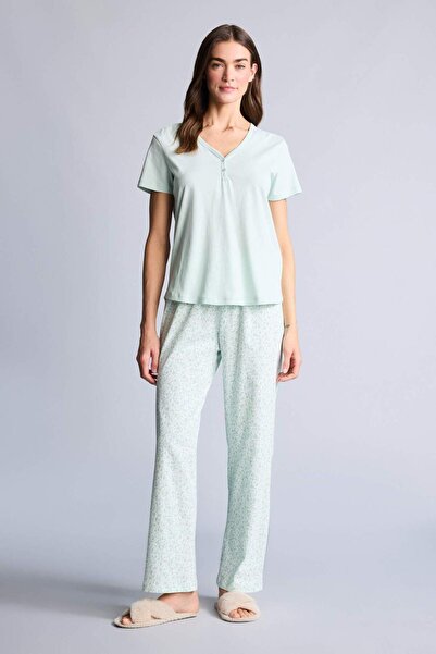 DeFacto Σετ Πιτζάμες με Μοτίβο στο Πάνω Μέρος και Σχέδιο στο Κάτω Μέρος H1276...