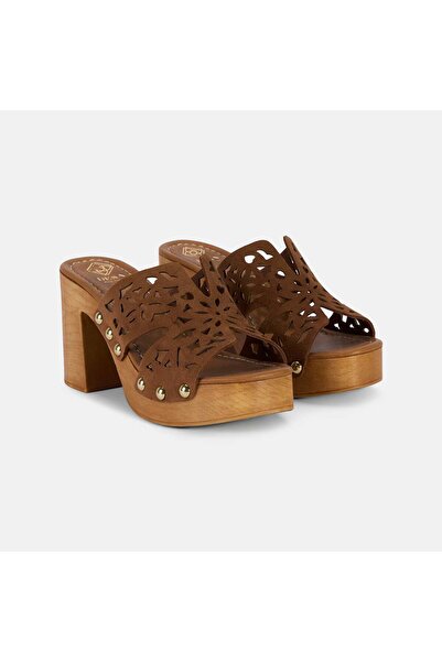 Desa Γυναικείες παντόφλες σουέντ με τακούνι και διάτρητη πλατφόρμα σε ταμπά χ...