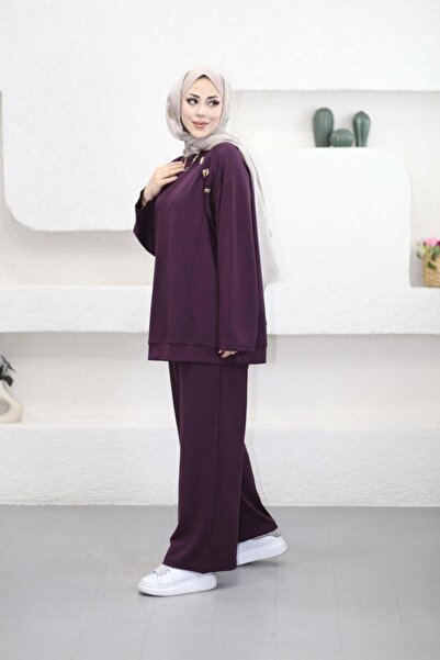 Suede Style 6076 - Κομψό, άνετο, χαλαρό γυναικείο σετ με λεπτομέρεια από ύφασ...