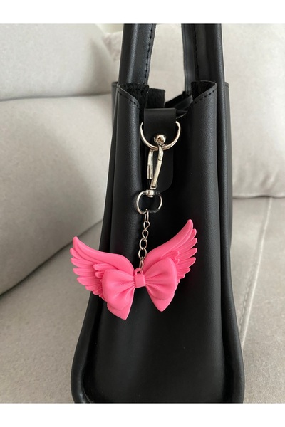 Baalaa Pembe Fiyonk Kanatlı Çanta Süsü & Anahtarlık – Şık Bag Charm