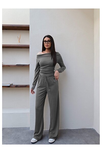 ESRAHELVACI Άνετο σετ δύο τεμαχίων με λαιμόκοψη καγιάκ