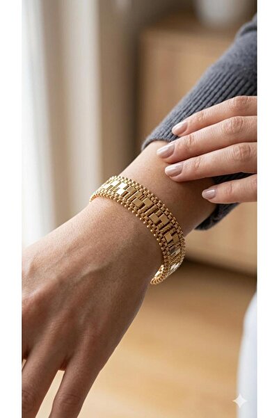 Women's Steel Xuping Rose Gold Sequin Detailed Bracelet