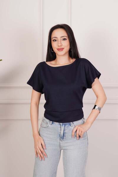 Hipo Trend Βασική υφασμάτινη κοντομάνικη μπλούζα σε μπλε ναυτικό χρώμα