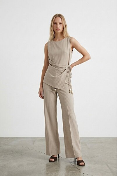 Quzu Ριγέ Αμάνικη Μπλούζα με Λεπτομέρεια Δεσίματος σε Καφέ Χρώμα