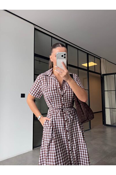 BB Bensu Buyruk Φόρεμα πουκάμισο με καρό σχέδιο και τσέπες, καφέ χρώμα