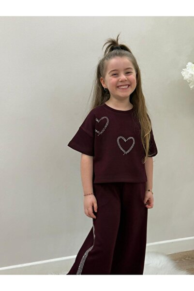 YİGİT BUTİK Момичешки комплект с десен  "Сърца от камъни " - горнище и долнище