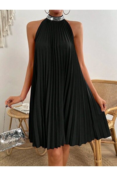 Wear Up Γυναικείο κοντό φόρεμα Janjan από κρεπ με λαιμόκοψη και πιέτες στους ...