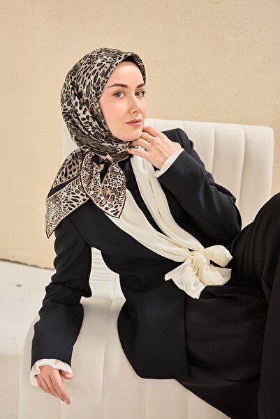 Silk Home Tivil Silk Scarf Ist 11506- 05 Black-Green Leopard Pattern