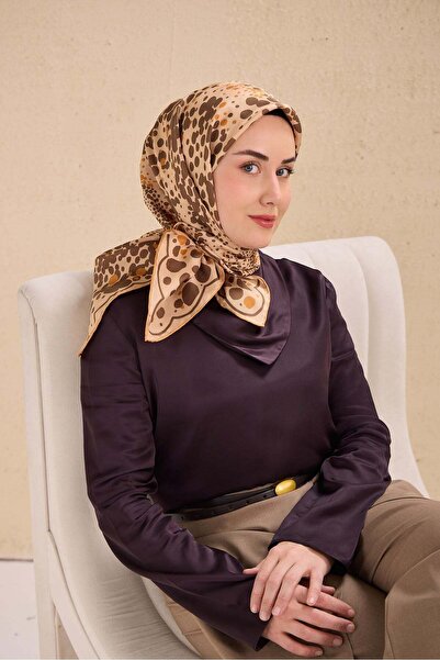 Silk Home وشاح حرير تويل بلون السالمون الفاتح 90x90