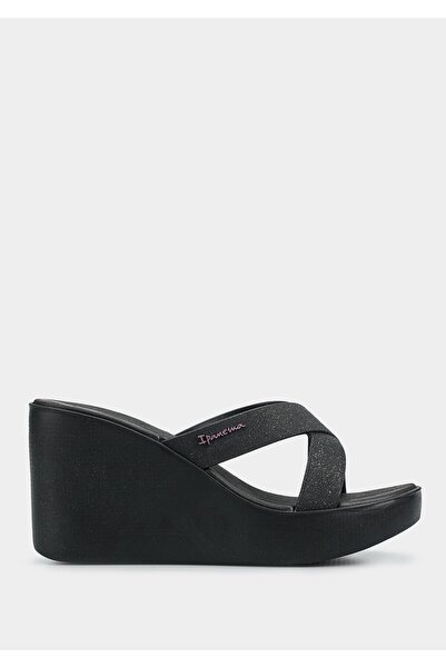 Ipanema Black Women's Beach Slippers