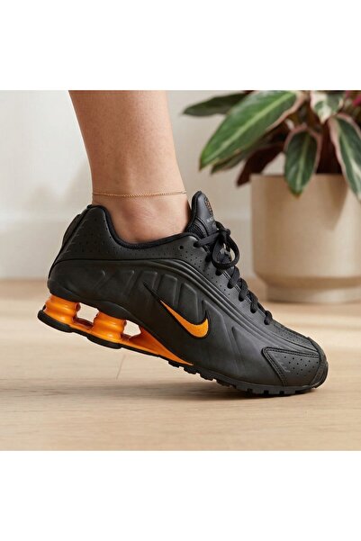 Nike Shox R4 Μαύρο Καθημερινό Αθλητικό Παπούτσι Sportie