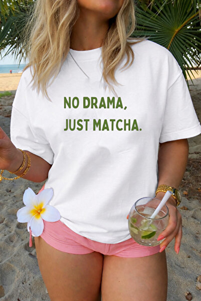 dont quıt Women's White Oversize T-Shirt Matcha Latte