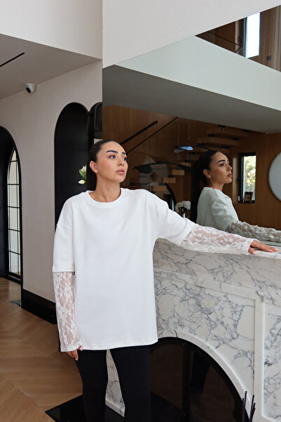 Özge Özgenç Μπλούζα με δαντελένια μανίκια