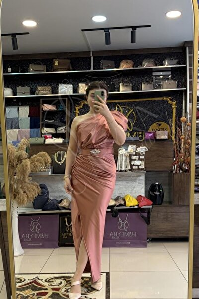 HUMEYRA One Shoulder Satin Evening Dress