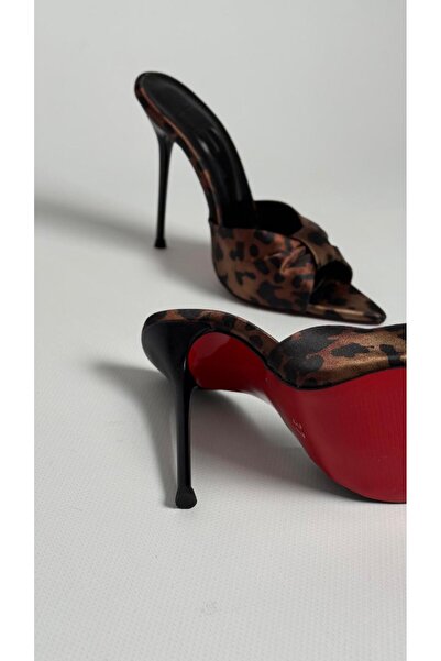 Naz Luxury Shoes LEONA SATEN TOPUKLU TERLİK LEOPAR