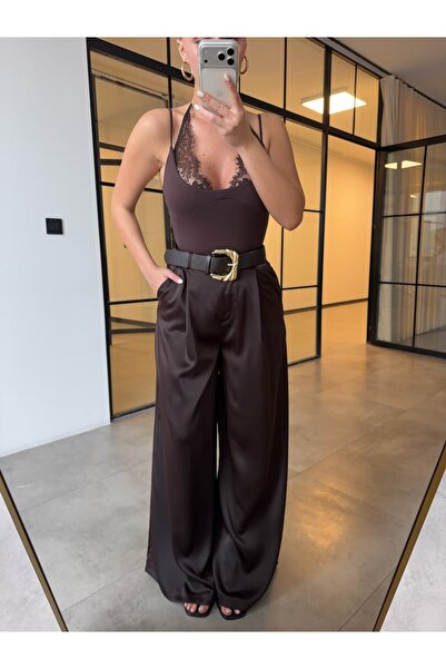 BB Bensu Buyruk Σατέν παντελόνι με ζώνη