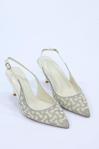 kajal ayakkabı RS 17315 Στιλέτο με πέτρινη λεπτομέρεια και ζώνη στην πλάτη