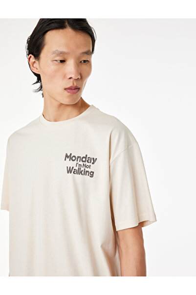 Koton Αθλητικό μπλουζάκι με κανονική εφαρμογή, κοντό μανίκι, λαιμόκοψη ποδηλά...