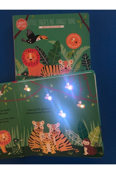 Gardner Carte cu lumini LED sclipitoare: Calea mare din junglă a Tigrului Mic