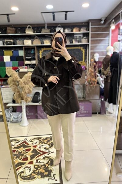 HUMEYRA Pocket and Button Detailed Jacket