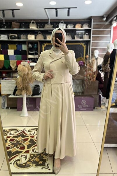 HUMEYRA Short Jacket Skirt Set