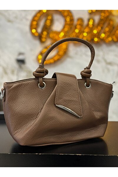 Nisam Ithal Oval Covered Bag