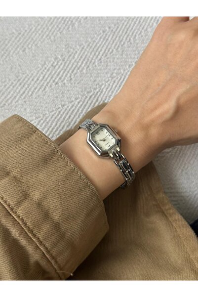 MERW Quarry Model Silver White Color Metal Cord Women Wrist Watch
