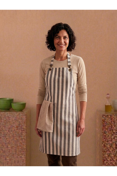 O.M.D Kitchen Apron Water Repellent Chef Apron with Pockets Barista Apron Kit...