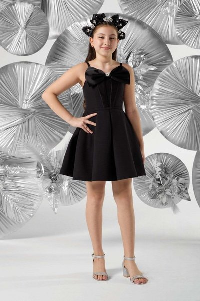 Mojo Bebek Mojo girls' short evening dress with bow detail, black, ages 9-14