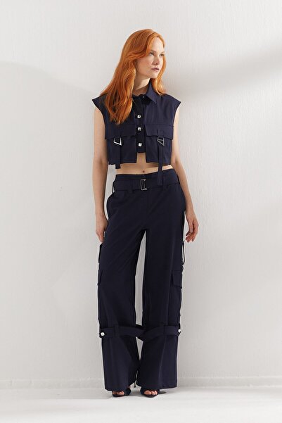 ONNO PRIVE Pocket and Buckle Detailed Crop Shirt and Trousers Set in Navy Blue