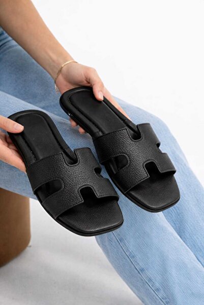 SHOW LİFE Κομψές και άνετες γυναικείες καλοκαιρινές παντόφλες