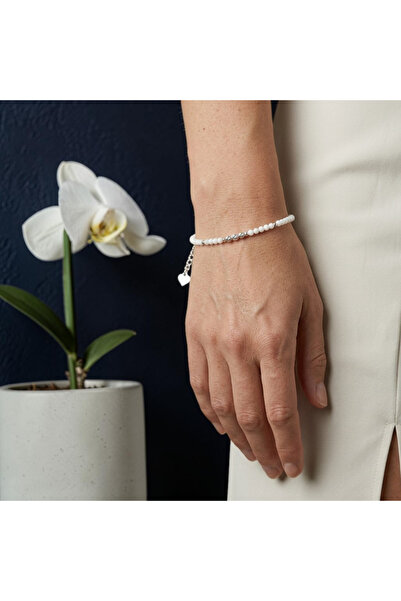 Ezera Κομψό γυναικείο βραχιόλι Έλενα από λευκό κοράλλι και ασήμι 925, ρυθμιζό...